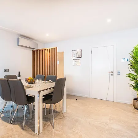 Old Town Charm Apartamento